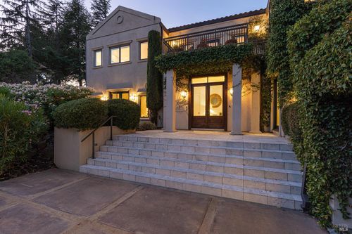 145 Canyon Court, Napa, CA, 94558 | Card Image