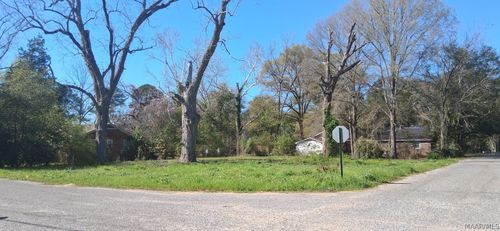 211 Mcdonald Avenue, Selma, AL, 36701 | Card Image