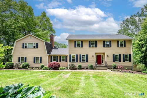 12 Saddle Ridge Rd, New Milford, CT, 06776-2512 | Card Image
