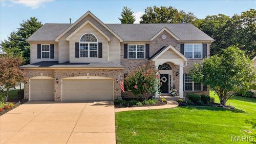 504 Stirling Place Dr, Manchester, MO, 63021-5325 | Card Image