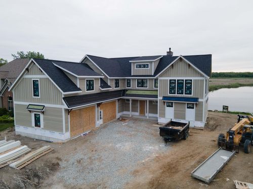 8199 E Constitution Drive, Syracuse, IN, 46567 | Card Image