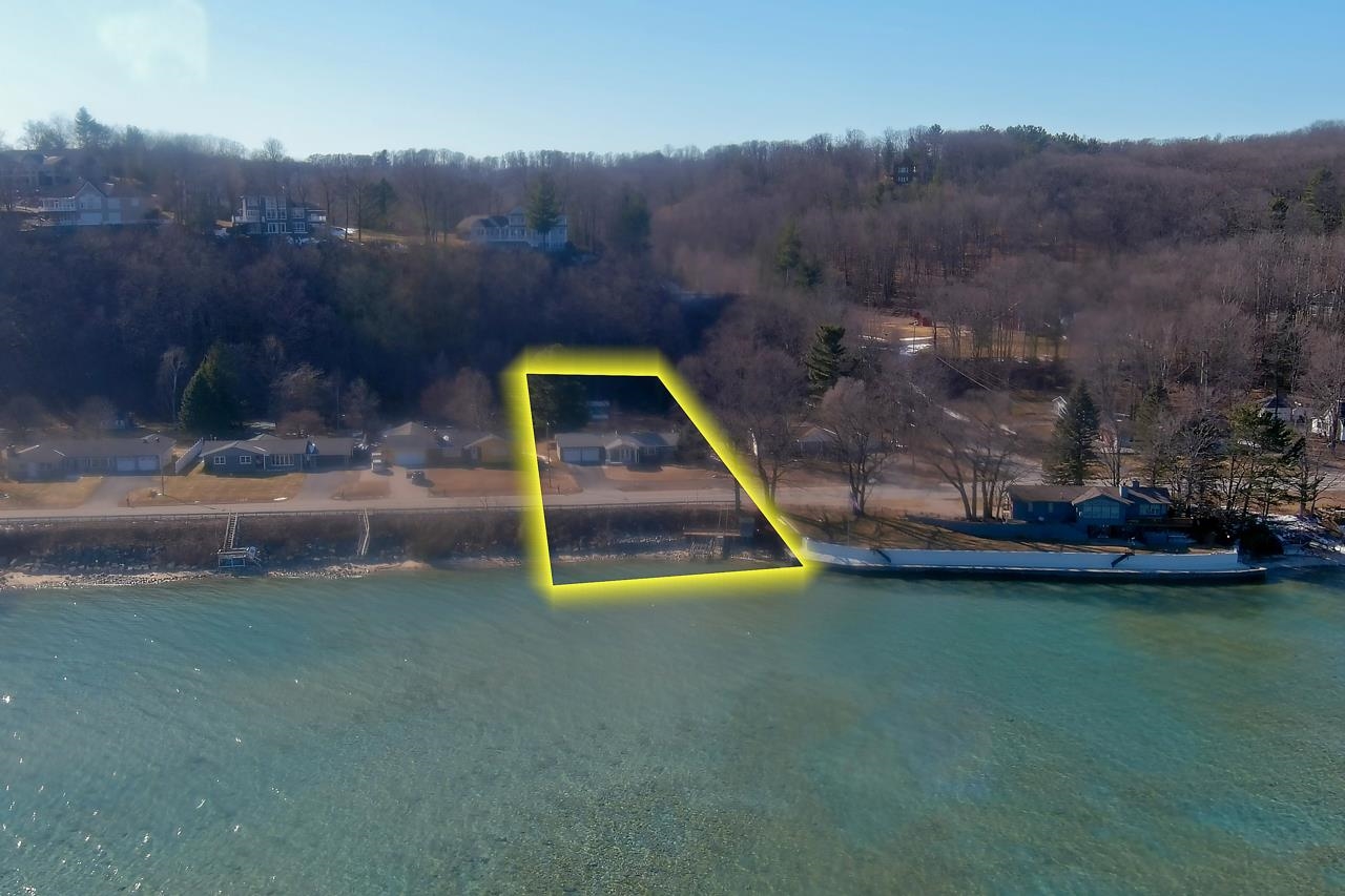 West Bay Shore Dr, Traverse City, MI 49684