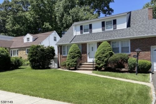 388 Delaware Ave, Union, NJ, 07083-9224 | Card Image