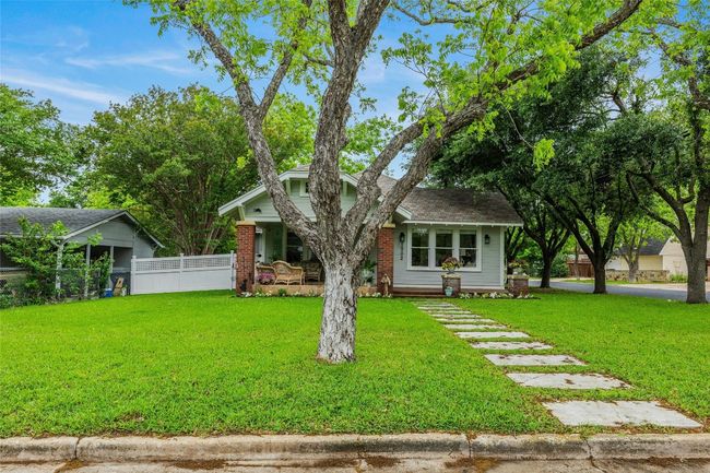 1502 Olive St, House other with 2 bedrooms, 1 bathrooms and 1 parking in Georgetown TX | Image 35