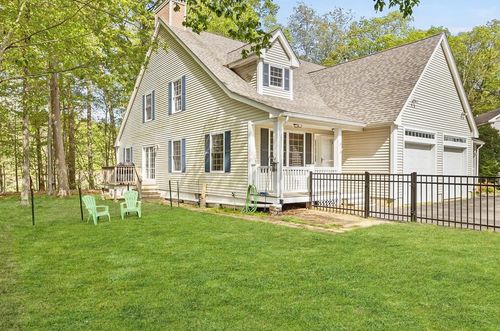 19 Violette Ln, Seabrook, NH, 03874-4556 | Card Image