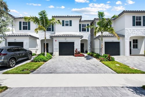 11853-11853 Nw 47th Mnr, Coral Springs, FL, 33076-2204 | Card Image
