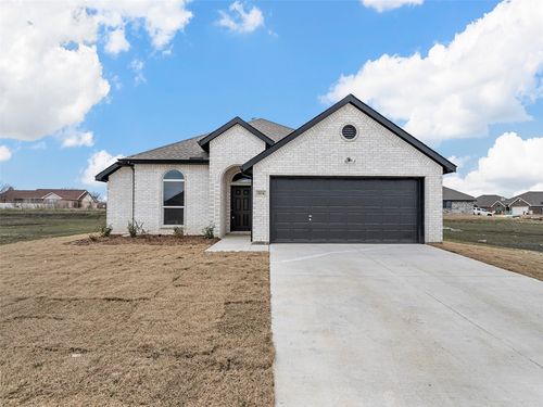 504 Flora Ct, Josephine, TX, 75173-8592 | Card Image