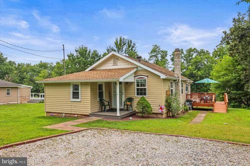 43 Conewago Park Dr, EAST BERLIN, PA, 17316-7819 | Card Image