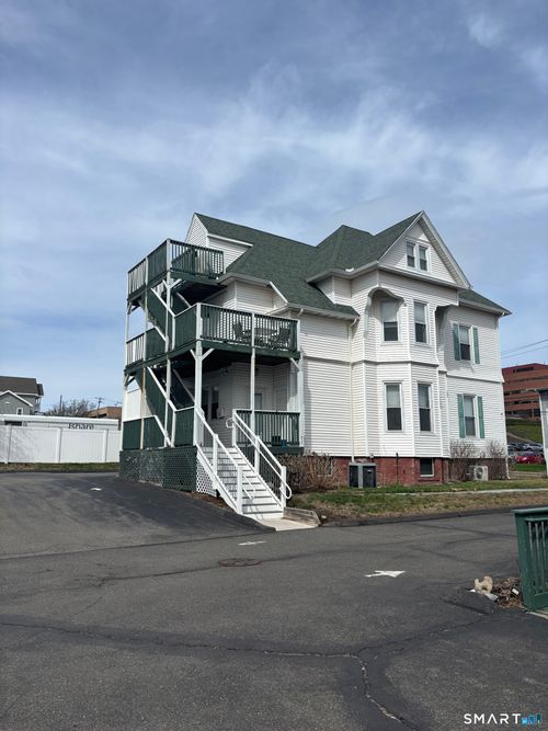 2-26 Hart St, New Britain, CT, 06052-1702 | Card Image