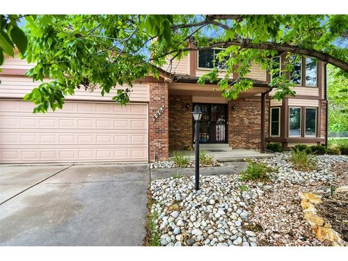 6007 W Pacific Cir, Lakewood, CO, 80227-2521 | Card Image
