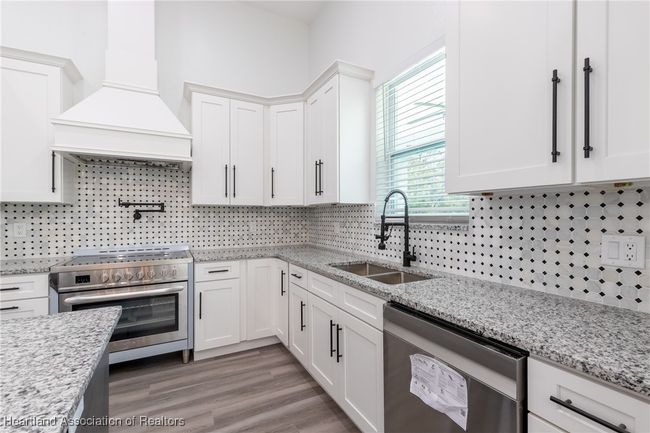 9816 S Orange Blossom Blvd, House other with 3 bedrooms, 2 bathrooms and null parking in Sebring FL | Image 17