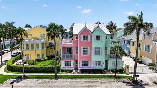 2814 Marina Cir, Lighthouse Point, FL, 33064-9300 | Card Image