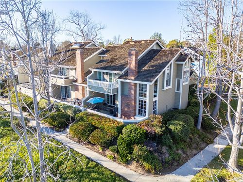 unit-101-451 Kakkis Dr, Long Beach, CA, 90803-2093 | Card Image