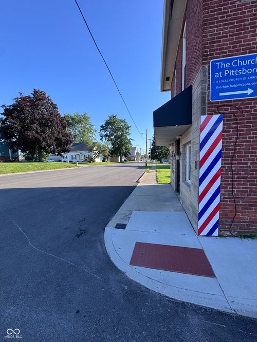 91 N Maple St, Pittsboro, IN, 46167-9621 | Card Image