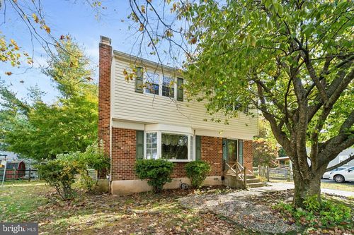 505 Schick Rd, ASTON, PA, 19014-1516 | Card Image