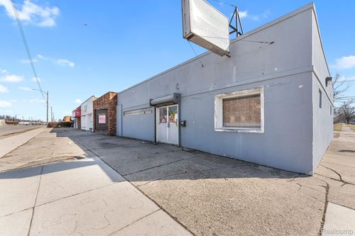 19647 Joy Rd, Detroit, MI, 48228-2926 | Card Image