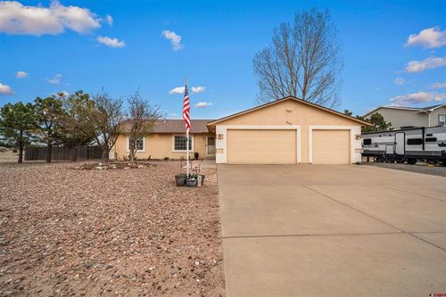 962 S Cienaga Dr, Pueblo, CO, 81007-7067 | Card Image
