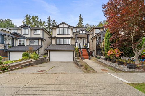24111 102b Ave, Maple Ridge, BC, V2W2B4 | Card Image