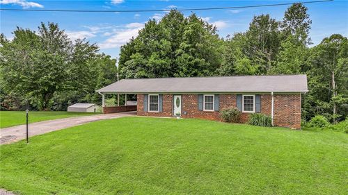 299 Smithey Dr, Moravian Falls, NC, 28654-9704 | Card Image