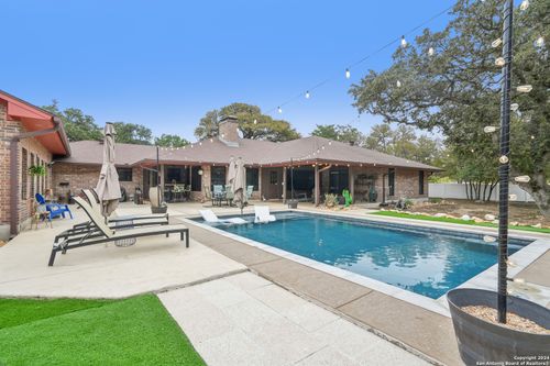 9616 Azalea Cir, Garden Ridge, TX, 78266-2501 | Card Image