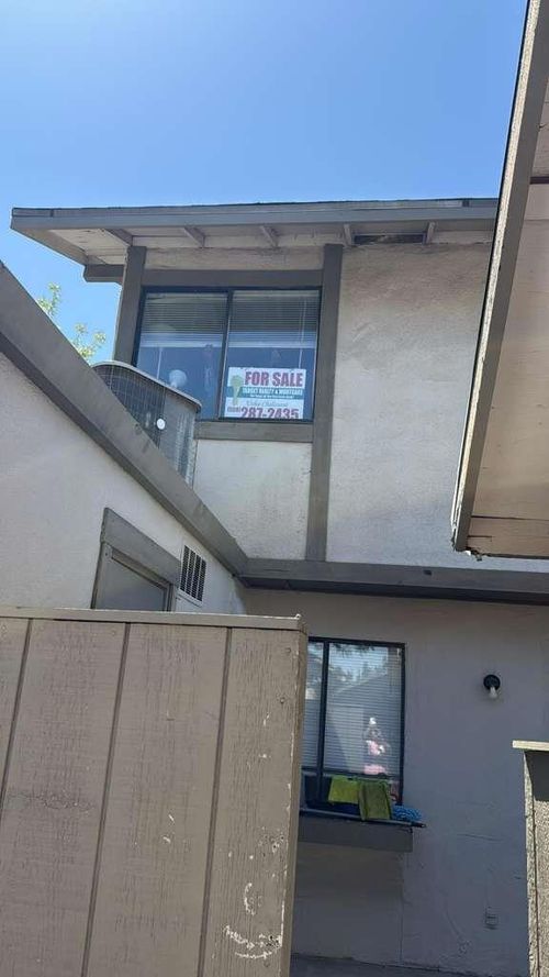 122-4747 N Woodrow Avenue, Fresno, CA, 93726 | Card Image