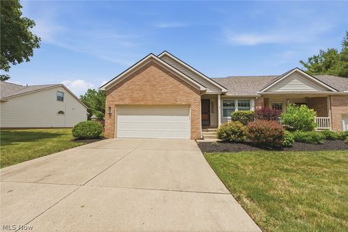 5123 Westwind Circle Nw, North Canton, OH, 44720 | Card Image