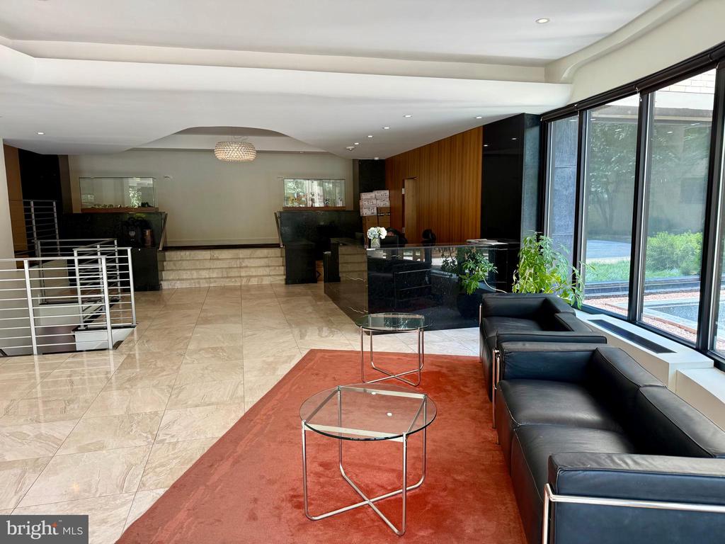 Residential in WASHINGTON 4