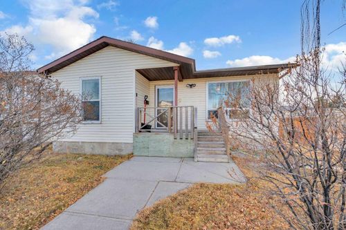120 Castlebrook Rise Ne, Calgary, AB, T3J1P1 | Card Image