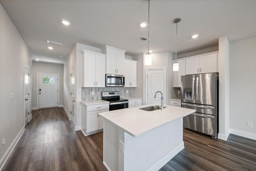 4509 Skywood Ln, Nashville, TN, 37207-3080 | Card Image