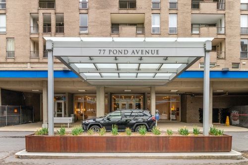 612-77 Pond Ave, Brookline, MA, 02445-7114 | Card Image