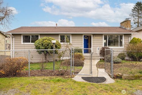 10020 18th Ave Sw, Seattle, WA, 98146-3712 | Card Image