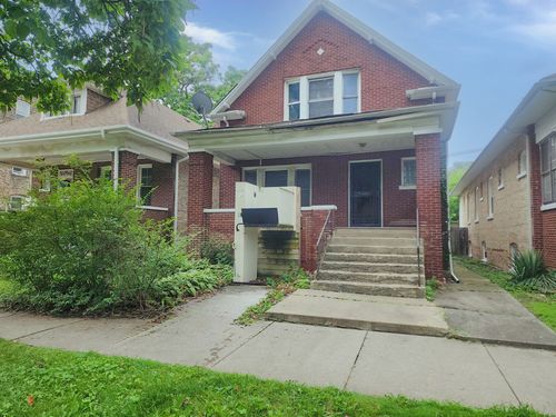 8044 S May St, Chicago, IL, 60620-3004 | Card Image