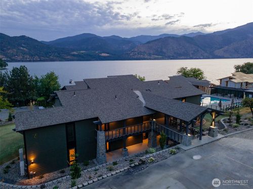 e3-1 Yacinde Ct, Manson, WA, 98831 | Card Image