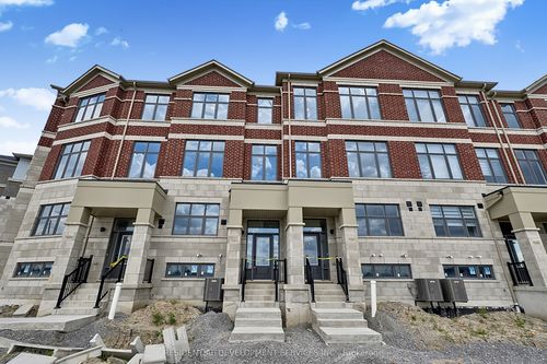 11393 Leslie St, Richmond Hill, ON, L4S0P3 | Card Image