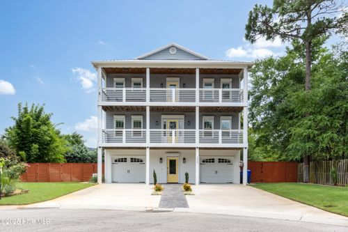1029 Bennet Ln, Carolina Beach, NC, 28428-4808 | Card Image