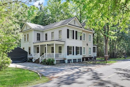 185 Mccormack Ave, Ridgeland, SC, 29936-9198 | Card Image