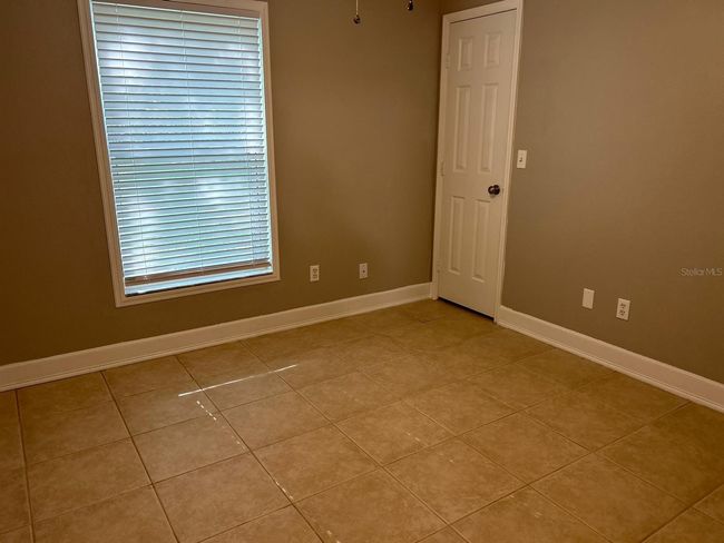 912 Park Valley Cir, House other with 4 bedrooms, 2 bathrooms and null parking in MINNEOLA FL | Image 14