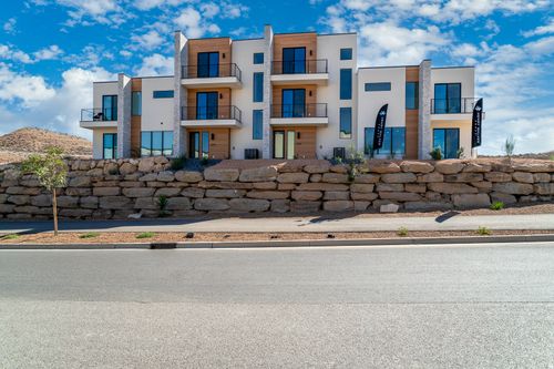 73-2781 N Silver Cholla Ln, St George, UT, 84770 | Card Image