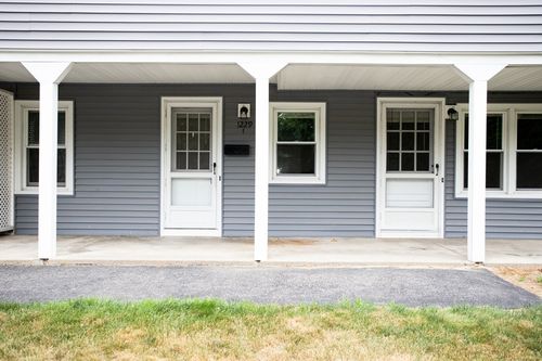 e-1229 Main St, Holden, MA, 01520-1068 | Card Image