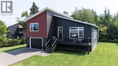 391 Rue Breaux Bridge, Shediac, NB, E4P2M4 | Card Image