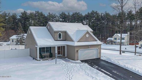 37 Kettles Way, Queensbury, NY, 12804-6410 | Card Image