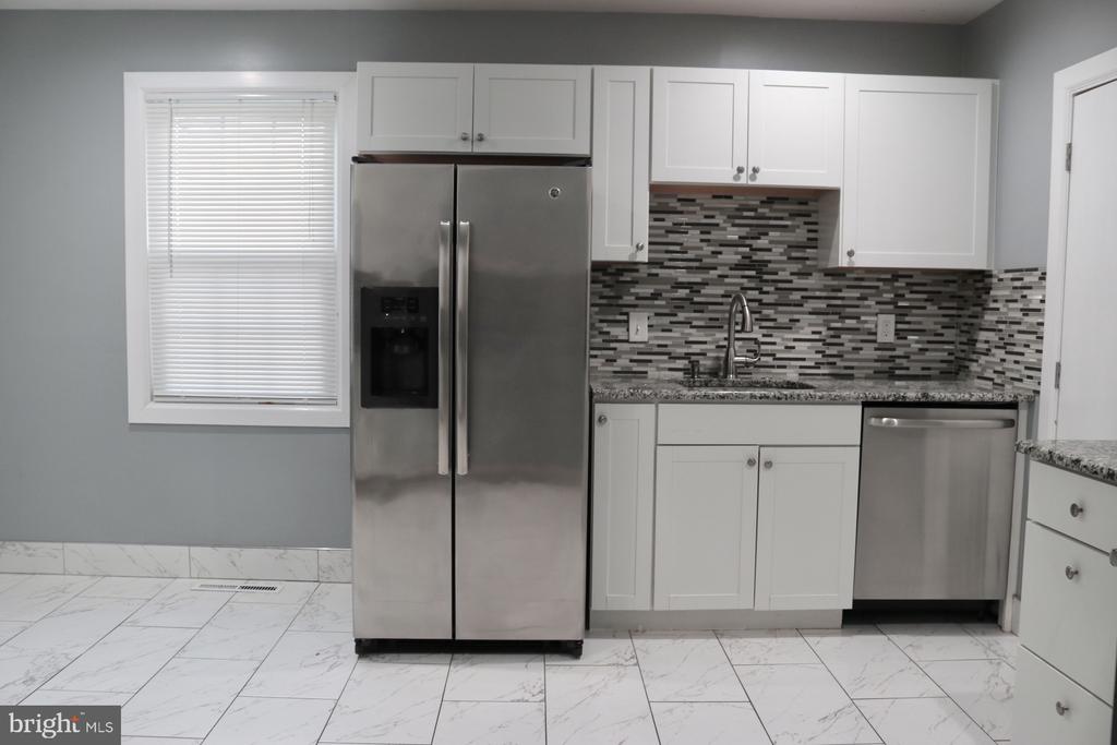 Residential Lease in MARLTON 4