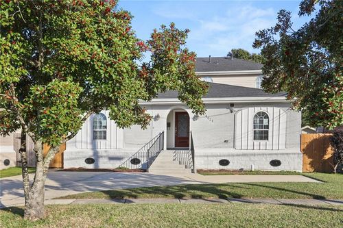 4421 Lakewood Drive, Metairie, LA, 70002 | Card Image