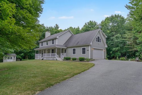 14 Rosewood Ln, New Gloucester, ME, 04260-3668 | Card Image