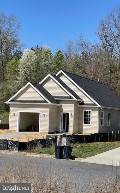 6263 Truxton Ct, MOUNT JACKSON, VA, 22842-9702 | Card Image