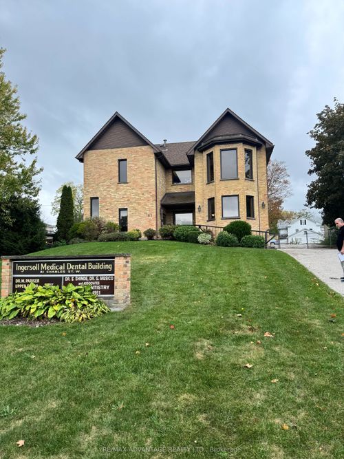 {{alt}} | Card Image