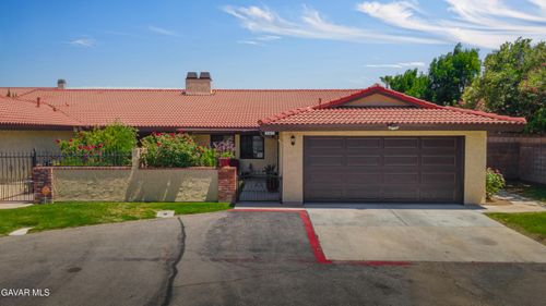 43730 Lena Ct, Lancaster, CA, 93535-4263 | Card Image