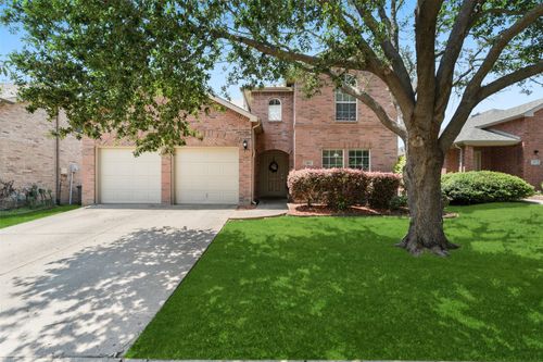 303 Highland Glen Dr, Wylie, TX, 75098-5070 | Card Image