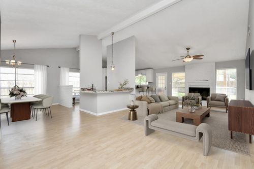 11506 Barwood Bend Dr, Houston, TX, 77065-2131 | Card Image