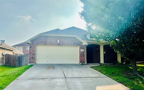 1305 Concho Trl, Mansfield, TX, 76063-5750 | Card Image